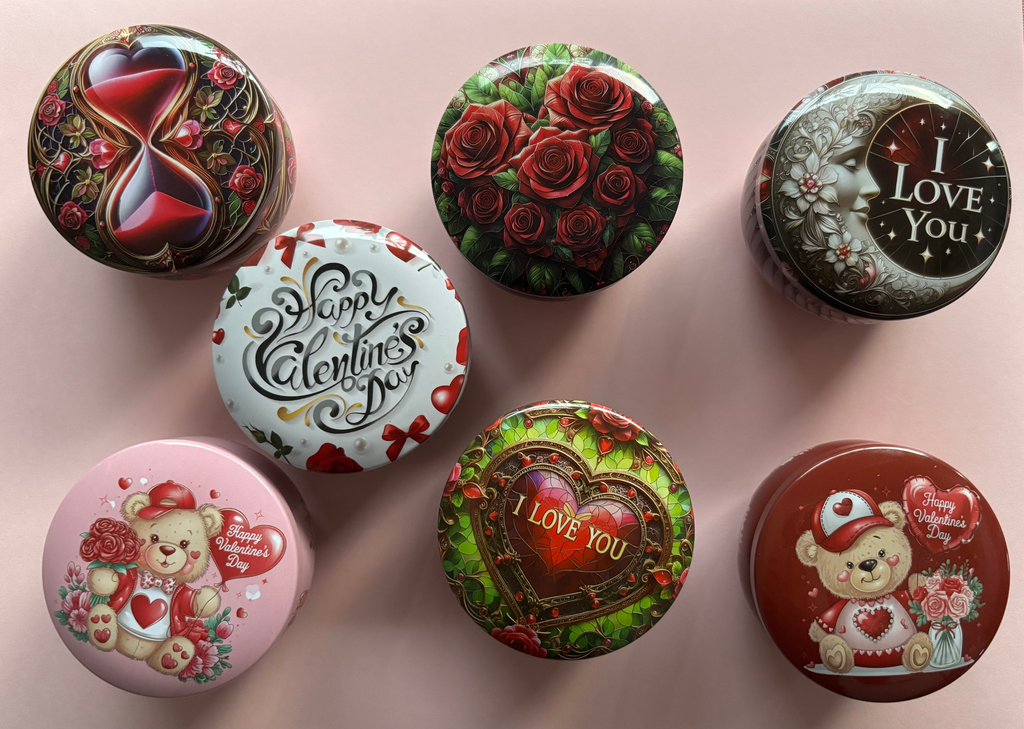 Bougie (environ 6cm de diamètre) - thème St Valentin / Fête des mères / amour